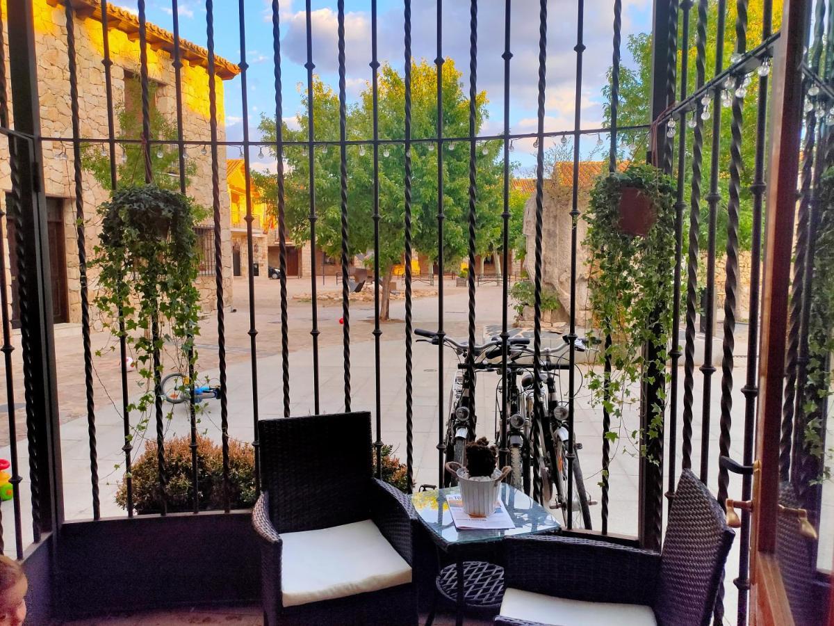 Hotel Rural Luna Llena Torremocha de Jarama Dış mekan fotoğraf