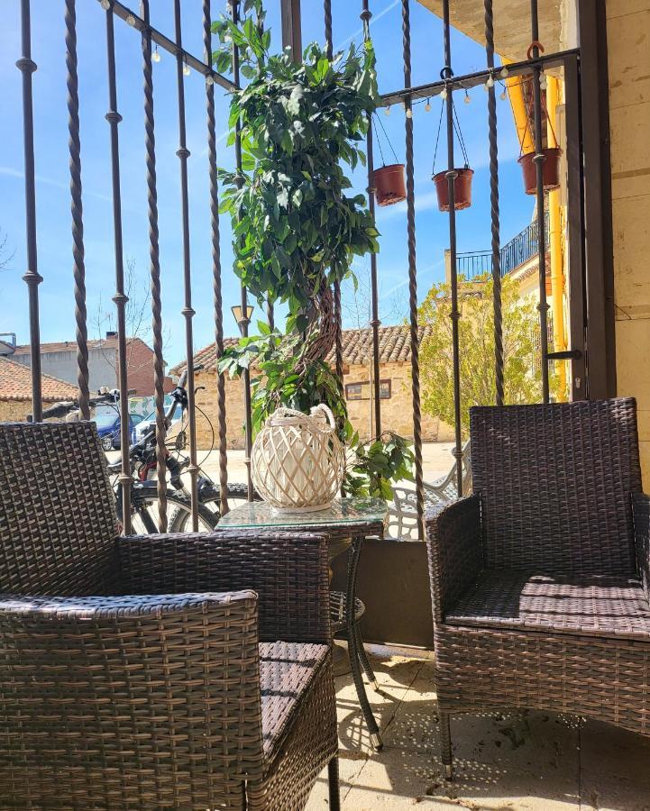 Hotel Rural Luna Llena Torremocha de Jarama Dış mekan fotoğraf