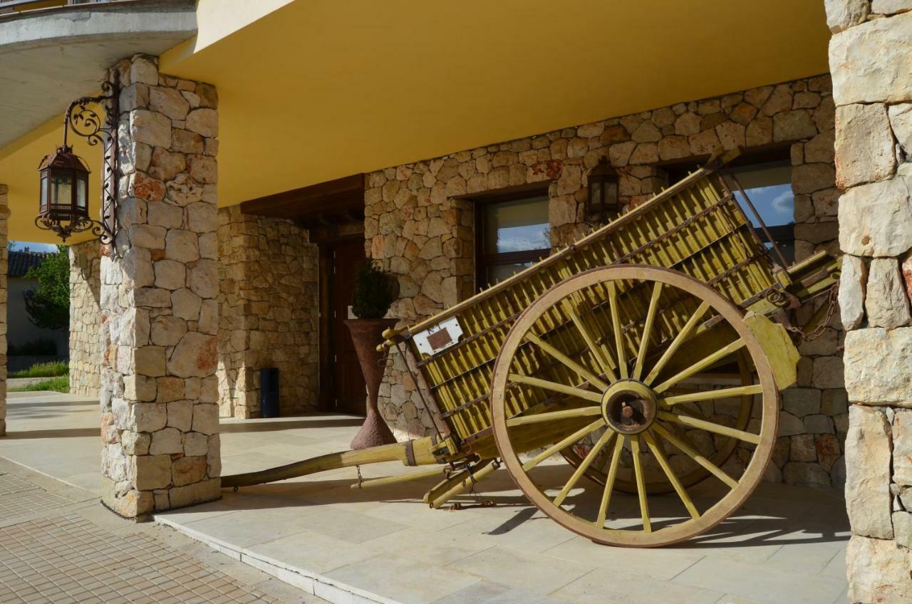 Hotel Rural Luna Llena Torremocha de Jarama Dış mekan fotoğraf